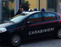 FALCONE – Ai domiciliari per spaccio è stato sorpreso in compagnia di  persona non autorizzata. 42enne arrestato