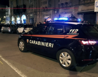 MESSINA – Movida. Trovati e soccorsi in stato di incoscienza, uno sul cofano dell’auto e l’altra svenuta sul sedile.