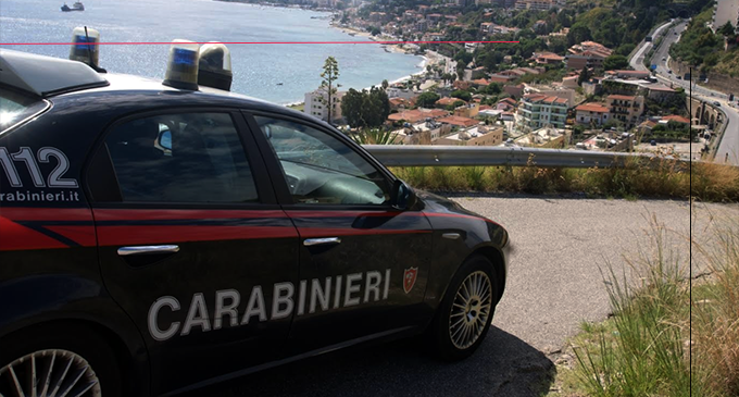 MESSINA – Frasi razziste sui muri. Denunciato 49enne