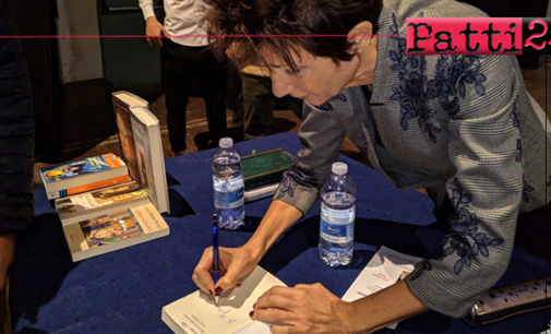 PATTI – “Progetto Lettura”. La scrittrice Carla Maria Russo ha incontrato gli studenti.