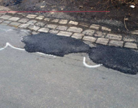 PATTI – Il metodo “Wanksy” per risolvere il problema delle buche sul manto stradale.