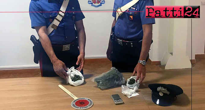 BARCELLONA P.G. – Nascondono marijuana e cocaina in auto e nelle parti intime. Arrestati una 19enne e due minorenni.