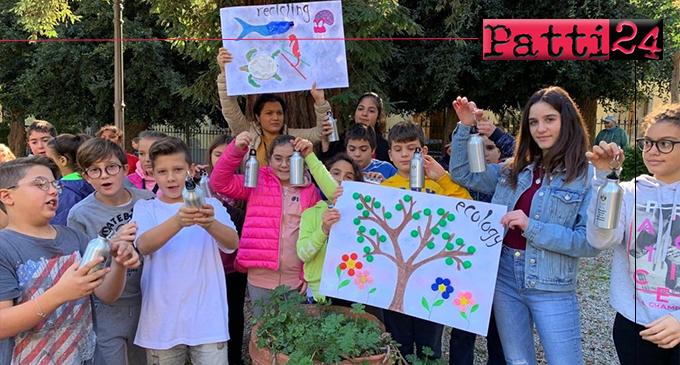 PATTI – Settimana Europea per la riduzione dei rifiuti. Consegnata una borraccia ad alunni delle scuole “L. Radice” e “L. Pirandello”.