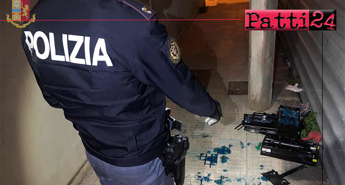 MESSINA – Aveva appena rapinato l’ufficio postale ed era ancora con le mani sporche dell’inchiostro. Arrestato 30enne