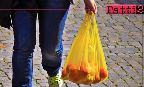 LIPARI – Da venerdì vietato uso e vendita di shopper e stoviglie in plastica.