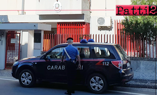 NOVARA DI SICILIA – Rubano terra “nera” in un’area sottoposta a vincolo. 4 arresti.