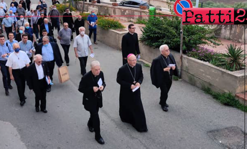 PATTI – Nella Basilica Santuario di Tindari, Mons. Giuseppe Leanza ha celebrato il 30° anniversario di ordinazione episcopale.