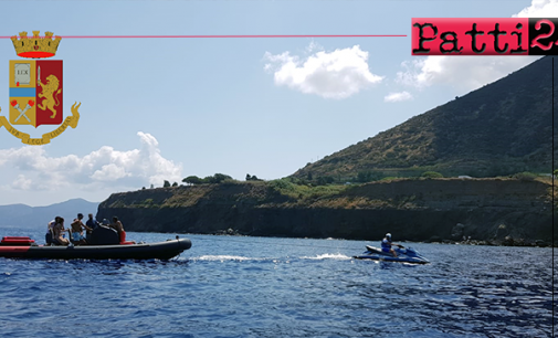 ISOLA DI SALINA – Gli acquascooter della Polizia di Stato soccorrono bagnanti e imbarcazioni in difficoltà