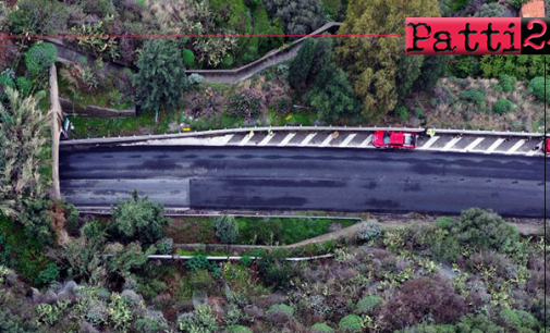 A18 – Temporali e dissesto idrogeologico. Precipita un masso del peso di circa una tonnellata, chiuso tratto dell’autostrada Messina Catania, al km. 10,800.