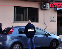 BARCELLONA P.G. – Per ritorsione, incendiano veicolo di agente di polizia penitenziaria. Due arresti