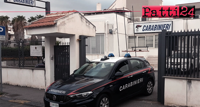 GIARDINI NAXOS – Alla vista dei Carabinieri cerca di disfarsi dello stupefacente. Arrestato pusher