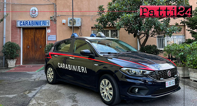 GIOIOSA MAREA – Maltratta anziana madre e il compagno della donna e danneggia auto dei Carabinieri. Arrestato 58enne