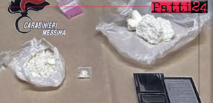 GIARDINI NAXOS – Cocaina purissima occultata all’interno di un esercizio commerciale. Due arresti
