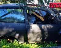 VULCANO – I Carabinieri scoprono carcasse di auto abbandonate tra le campagne. Una denuncia e multe per circa 17.000 euro.