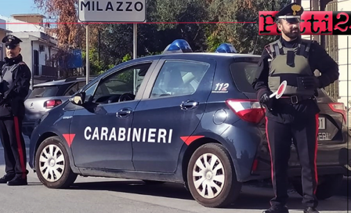 MILAZZO – 52enne sfonda la porta di un supermercato, ruba generi alimentari e forza due registratori di cassa. Arrestato