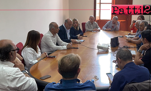 MILAZZO – Pianificazione strategica e tempistica delle opere da realizzare, conferenza stampa del sindaco Pippo Midili