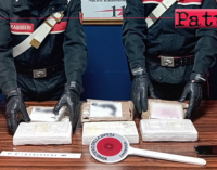 MESSINA – Sbarca dal traghetto proveniente da Villa San Giovanni con oltre 3 kg di cocaina. Arrestata 41enne